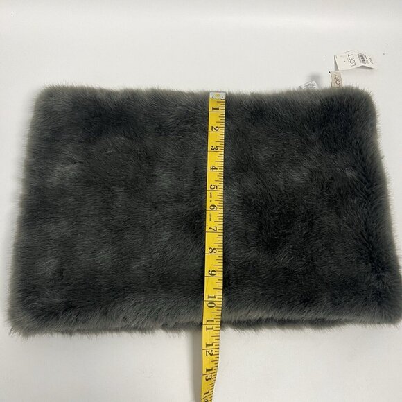 Loft Ann Taylor Women’s Grey Faux Fur Gaitor Scarf NWT - Picture 4 of 9